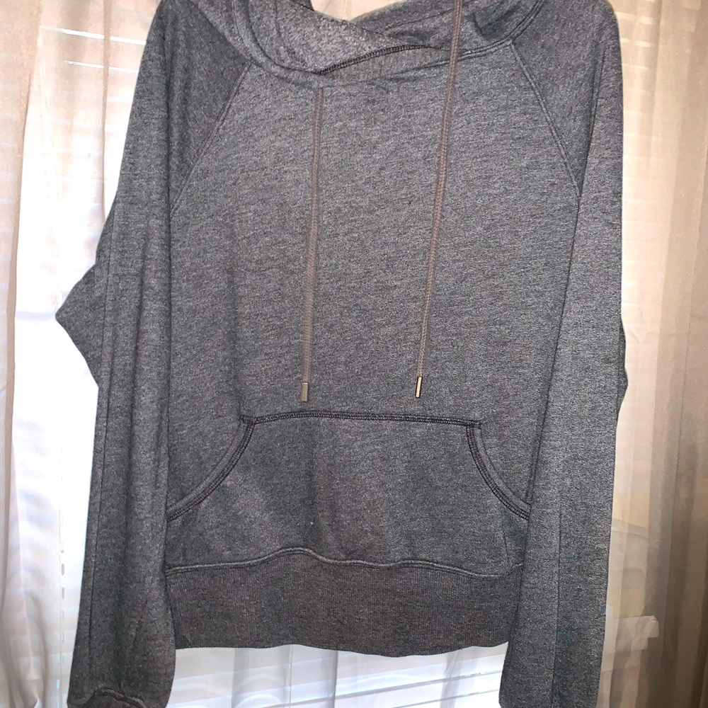 Victora Sport hooded sweatshirt